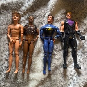 Action Figure Set with Blue and Black Suits
